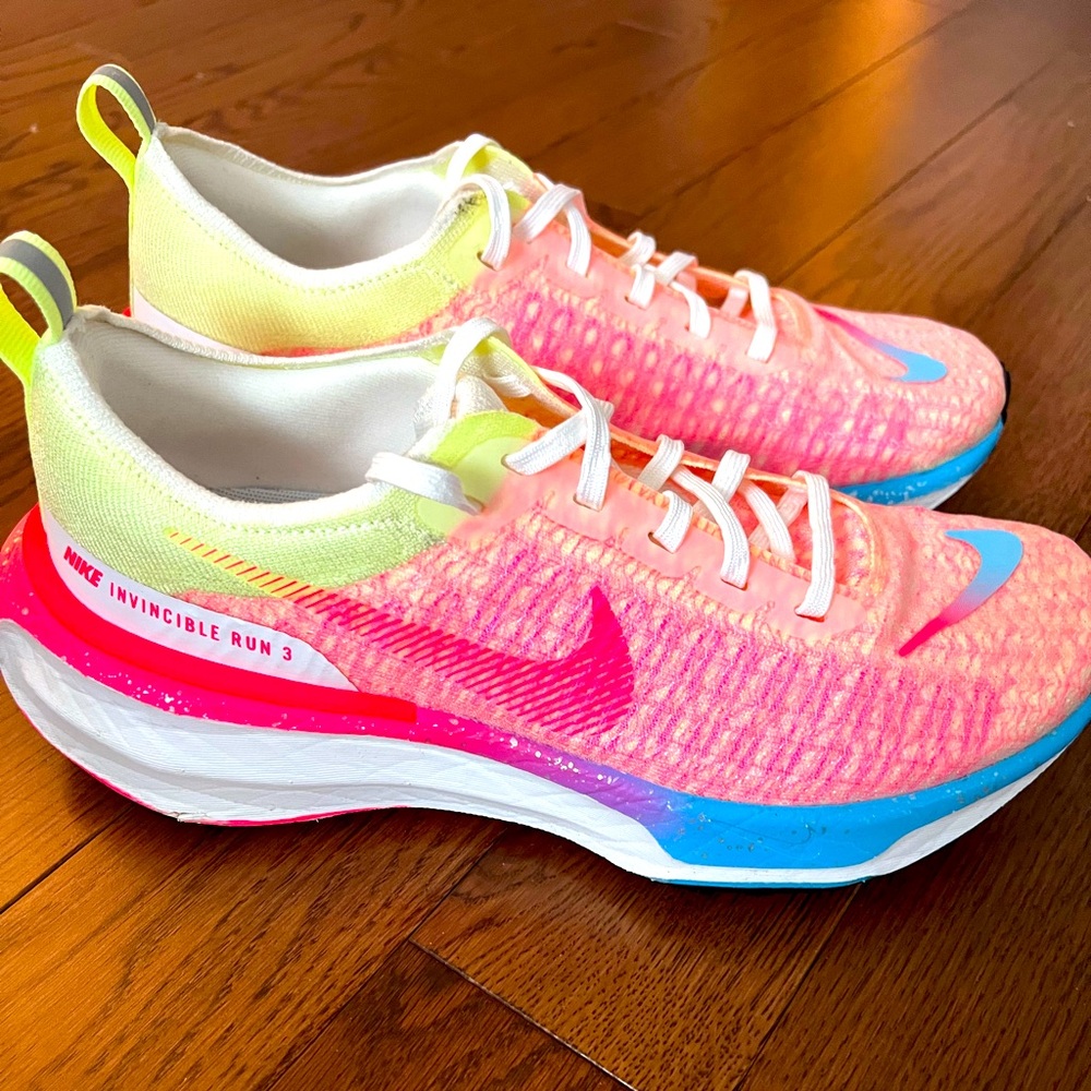 NIKE INVINCIBLE RUN FX 3